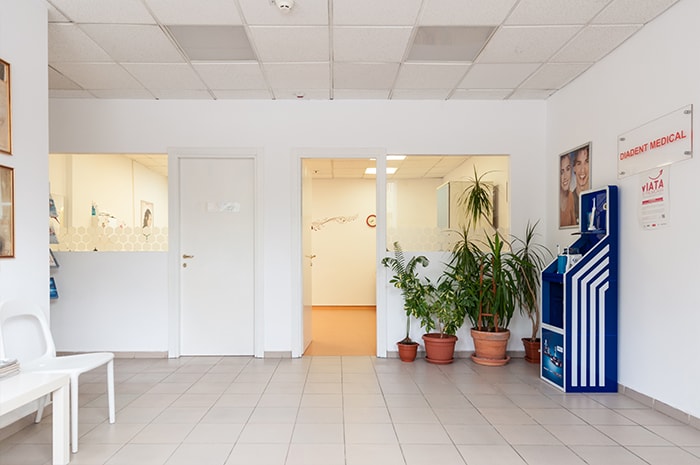 Interior sala de asteptare cabinet stomatologic sector 1, Pipera